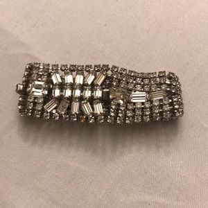 Diamond studded necklace